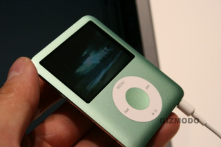 Illustration for article titled iPod Nano Hands On
